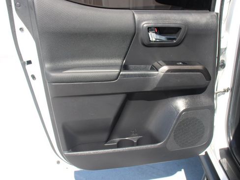 Certified 2022 Toyota Tacoma TRD Sport w/ Technology Package RWD image 15