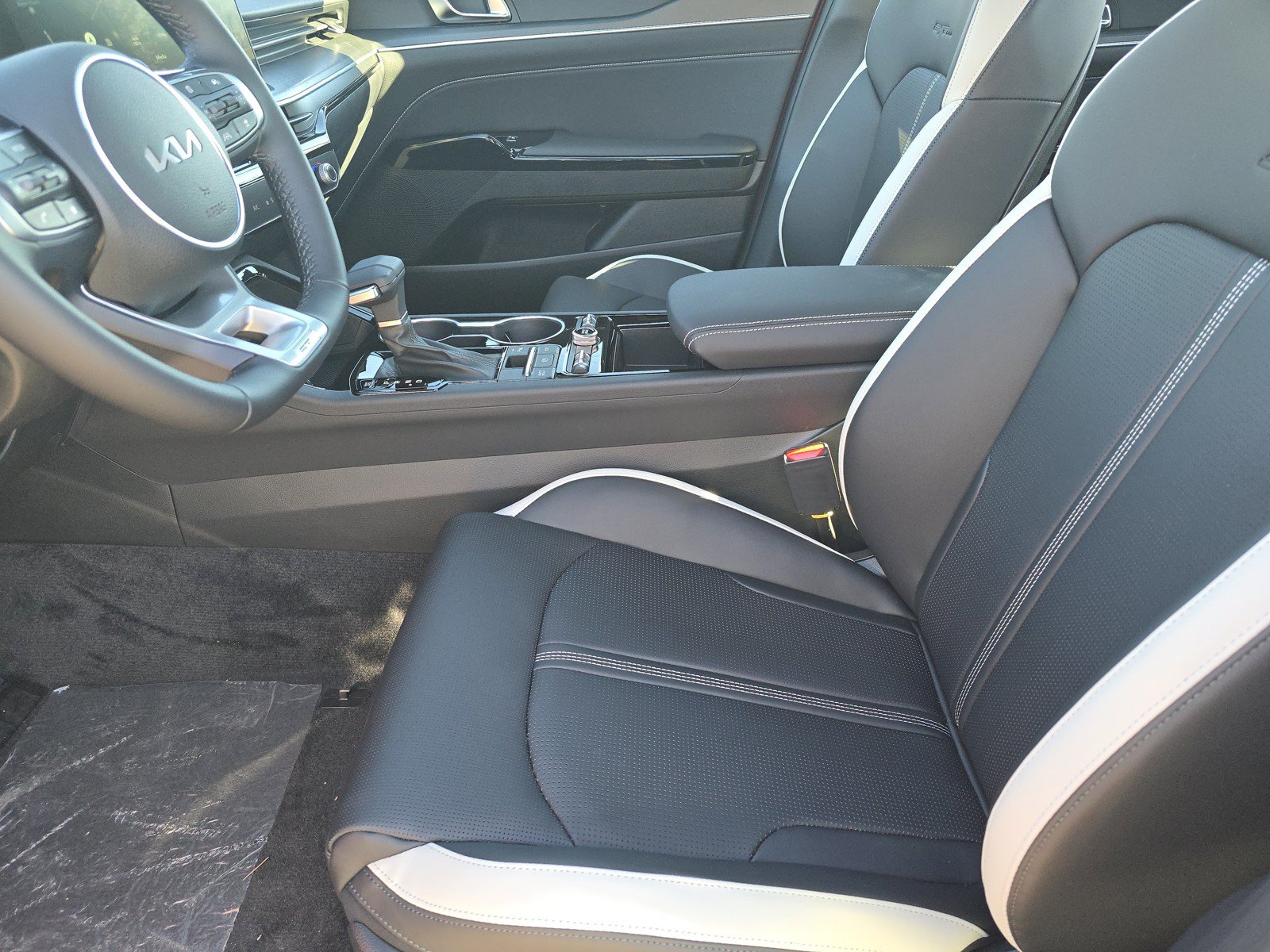 New 2026 Kia K5 GT-Line FWD image 8
