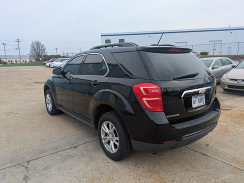 Used 2017 Chevrolet Equinox LT image 7