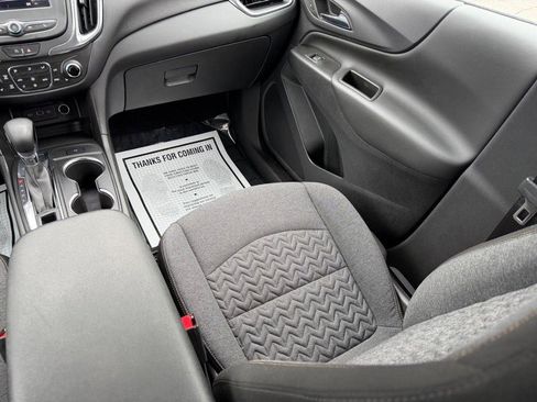 Used 2022 Chevrolet Equinox LT image 15