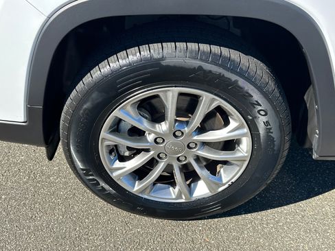 Used 2022 Jeep Cherokee Latitude Lux image 8