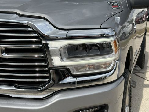 Used 2024 RAM 2500 Laramie AWD/4WD image 11