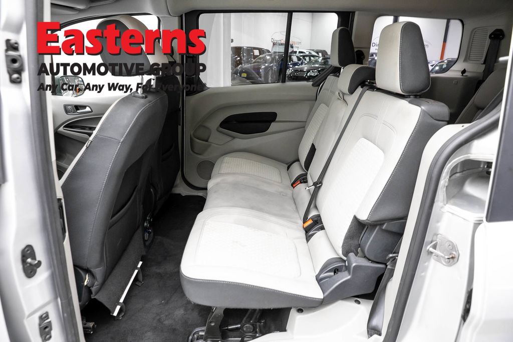Used 2022 Ford Transit Connect XLT FWD image 22