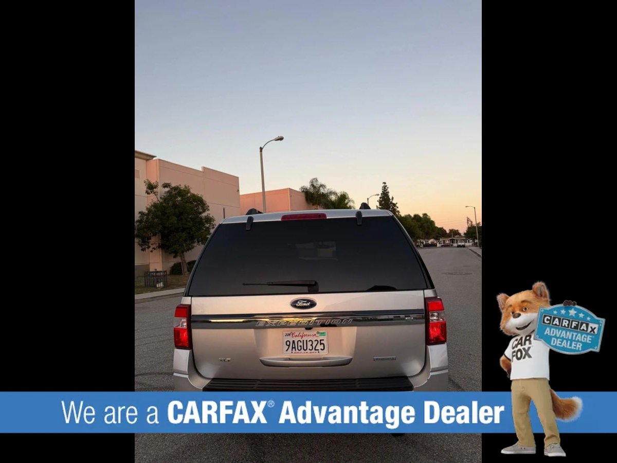 Used 2017 Ford Expedition EL XLT RWD image 5