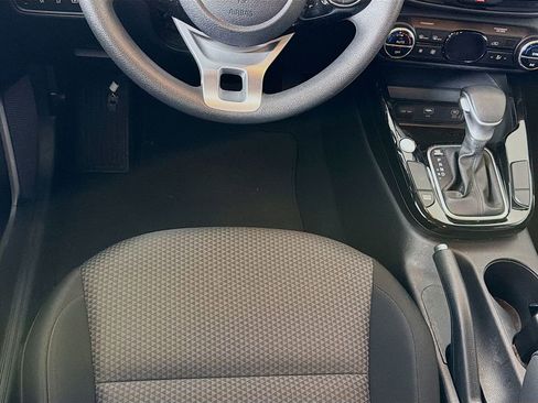 Used 2023 Kia Soul S FWD image 20