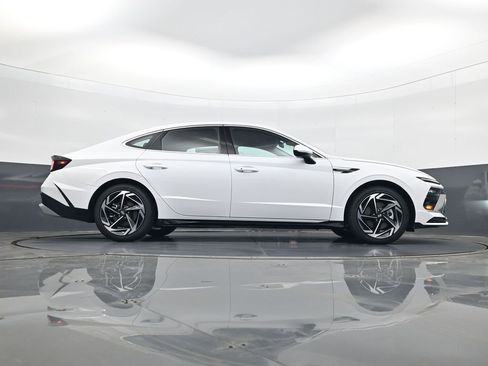 New 2026 Hyundai Sonata SEL image 24
