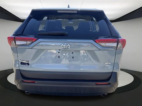 Used 2023 Toyota RAV4 XLE image 5