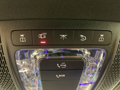 Used 2022 Mercedes-Benz GLA 250 4MATIC w/ AMG Line image 24