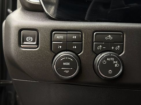 Used 2026 Chevrolet Silverado 1500 LT AWD/4WD image 30