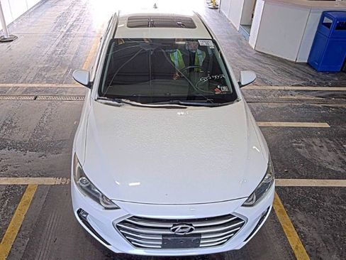 Used 2017 Hyundai Elantra Value Edition w/ Cargo Package image 4