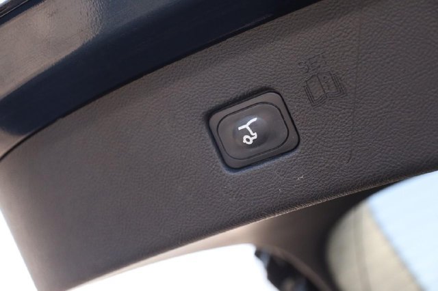 Used 2024 Ford Edge SEL w/ Convenience Package AWD/4WD image 8