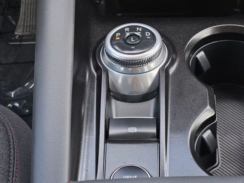 Used 2025 Ford Explorer Active RWD image 28