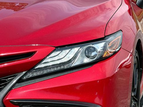Used 2021 Toyota Camry XSE w/ Navigation Package FWD image 16