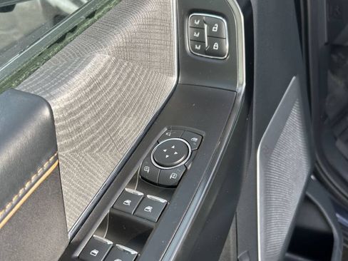 Used 2021 Ford F150 Platinum w/ Equipment Group 701A High AWD/4WD image 18