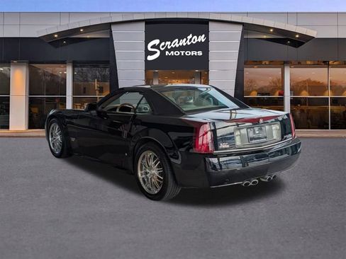 Used 2004 Cadillac XLR image 3