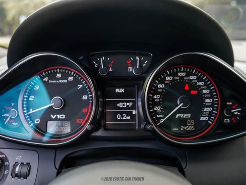 Used 2011 Audi R8 V10 AWD/4WD image 27