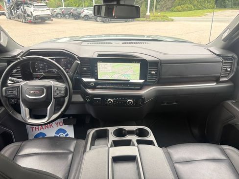 Used 2025 GMC Sierra 1500 SLT AWD/4WD image 12