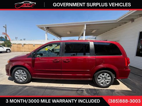 Used 2015 Dodge Grand Caravan SE w/ Quick Order Package 29E SE FWD image 4