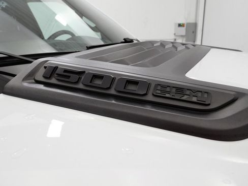 Used 2019 RAM 1500 Rebel AWD/4WD image 10
