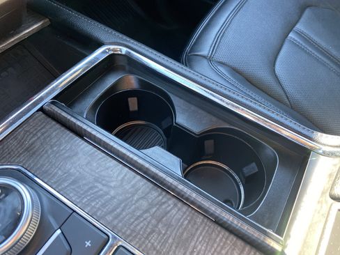 Used 2021 Ford Expedition Max Limited image 41