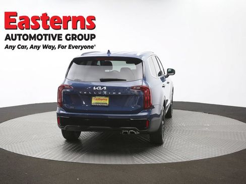 Used 2025 Kia Telluride S FWD image 40