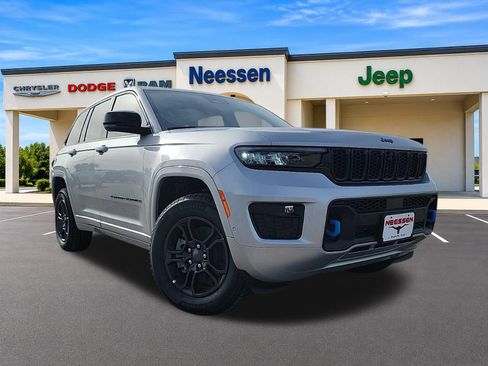 New 2025 Jeep Grand Cherokee Limited 4xe AWD/4WD image 1