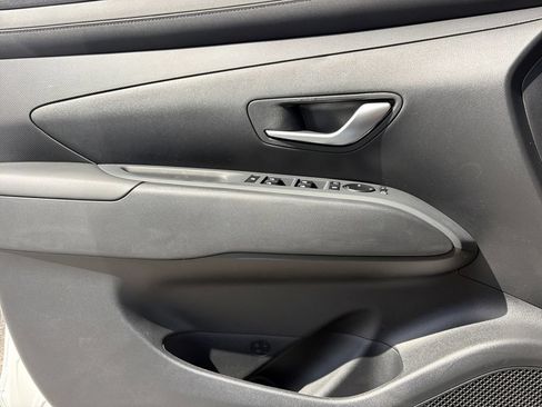 New 2026 Hyundai Tucson SEL FWD image 9