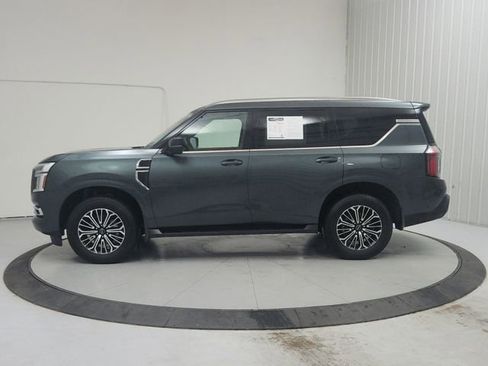 Used 2025 Nissan Armada SL w/ Captain's Chari Seat Package RWD image 4