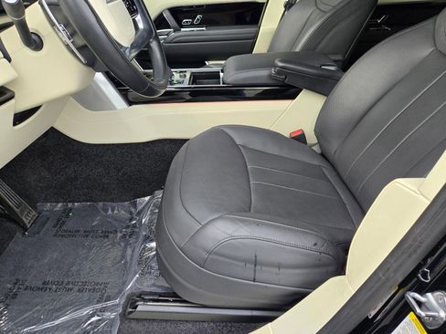 Used 2023 Land Rover Range Rover SE AWD/4WD image 23