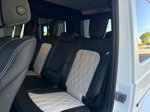 Used 2024 Mercedes-Benz G 550 image 40