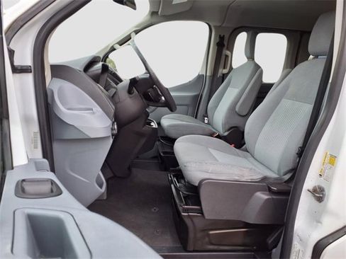 Used 2015 Ford Transit 350 XLT image 13