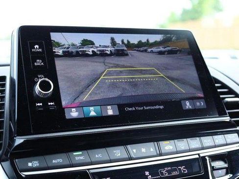 Used 2025 Honda Odyssey Sport-L image 15