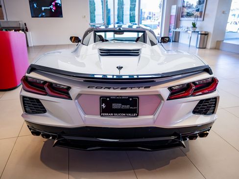 Used 2023 Chevrolet Corvette Stingray Premium Conv w/ Z51 Performance Package image 28