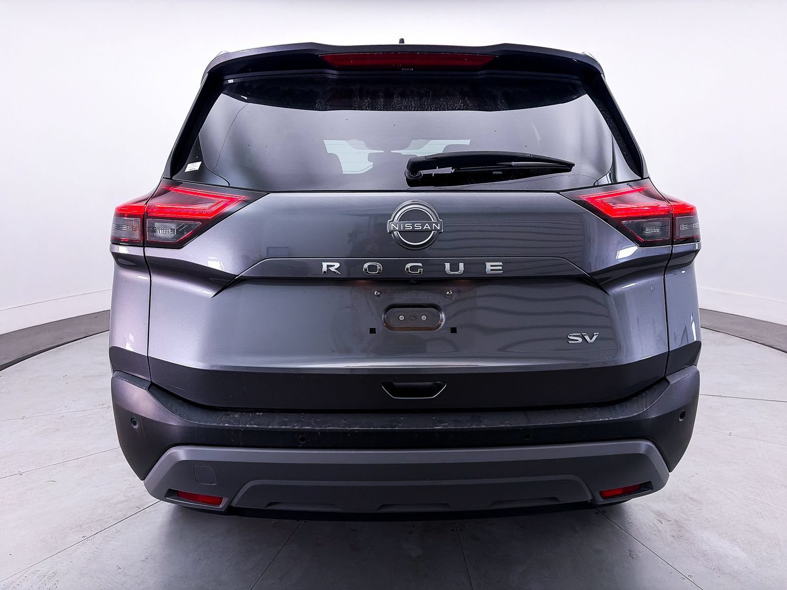 Used 2023 Nissan Rogue SV FWD image 12