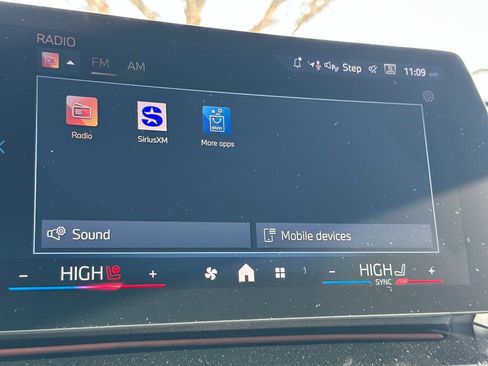 New 2026 BMW X1 xDrive28i w/ Technology Package AWD/4WD image 32