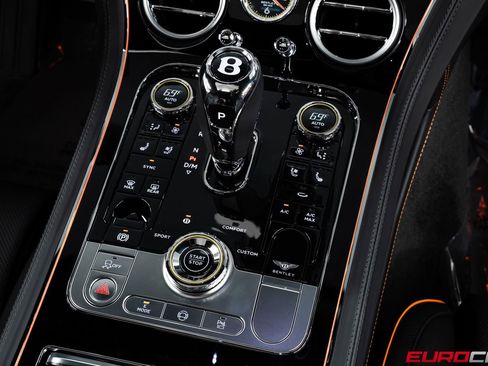 Used 2025 Bentley Continental GT AWD/4WD image 29