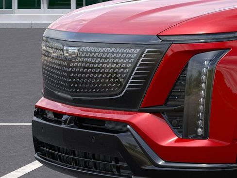 New 2026 Cadillac Vistiq Sport w/ LPO, Floor Liner Package AWD/4WD image 13