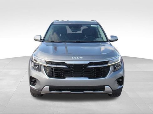 Used 2024 Kia Seltos S FWD image 8
