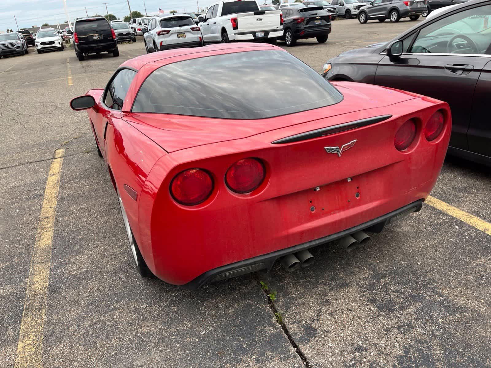 Used 2006 Chevrolet Corvette Coupe w/ Preferred Equipment Group RWD image 14