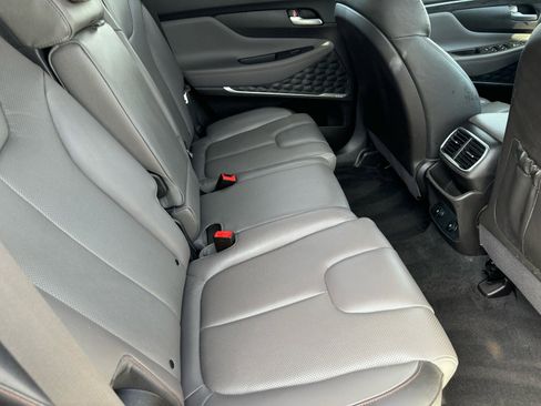 Used 2020 Hyundai Santa Fe SEL image 12