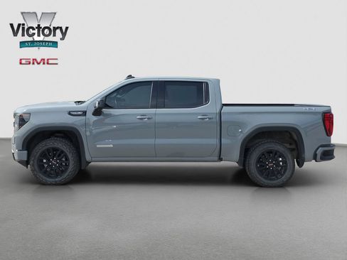 Used 2024 GMC Sierra 1500 Elevation w/ Elevation Premium Package AWD/4WD image 6