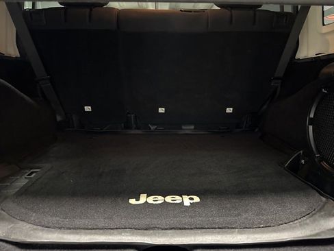 Used 2014 Jeep Wrangler Unlimited Sahara w/ Max Tow Package image 20