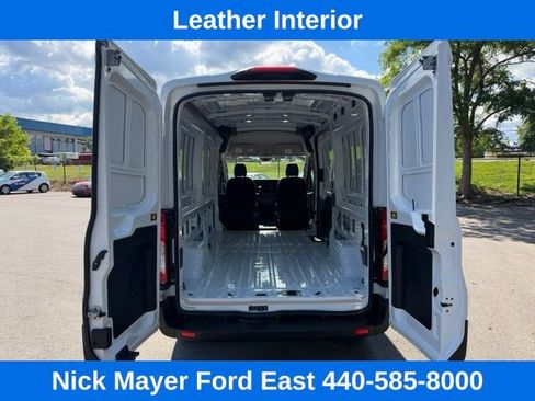 Used 2023 Ford Transit 250 Medium Roof RWD image 19