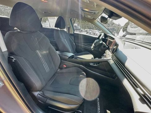 Certified 2023 Hyundai Elantra SEL w/ Convenience Package FWD image 32