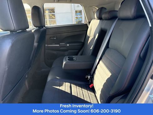Used 2024 Mitsubishi Outlander Sport SE image 7