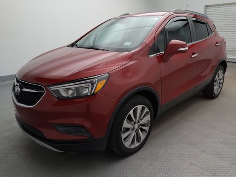 Used 2019 Buick Encore Preferred FWD image 2