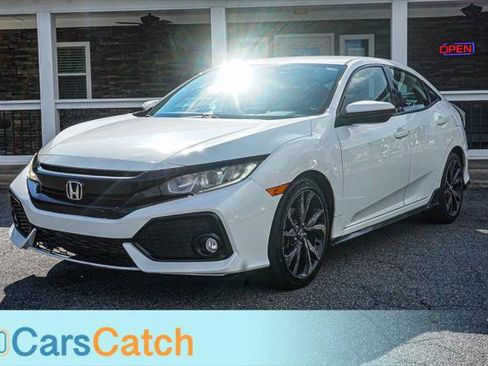 Used 2018 Honda Civic Sport image 12