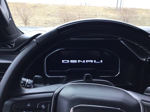 Used 2025 GMC Sierra 1500 Denali Ultimate image 20