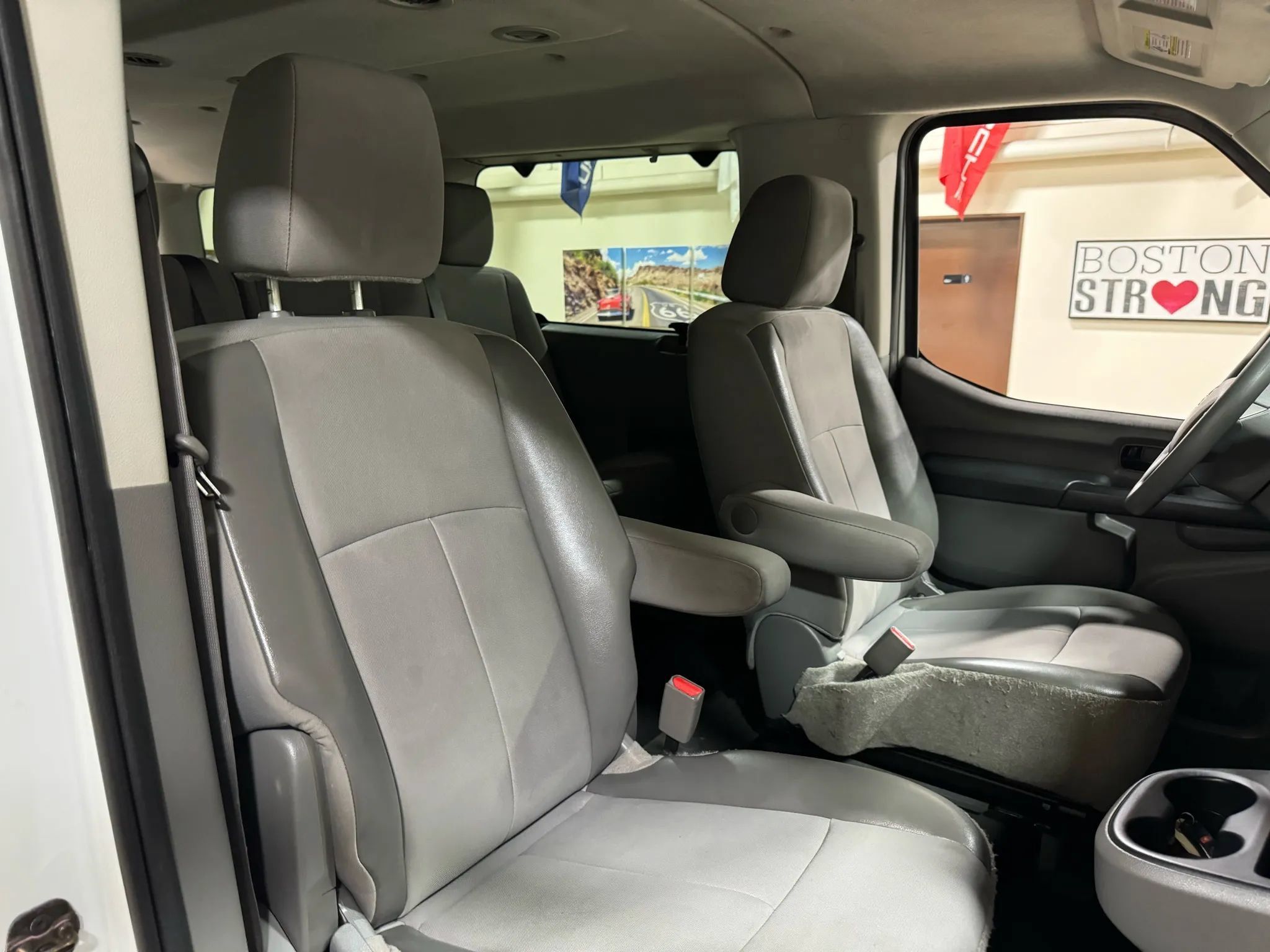Used 2018 Nissan NV 3500 S RWD image 26