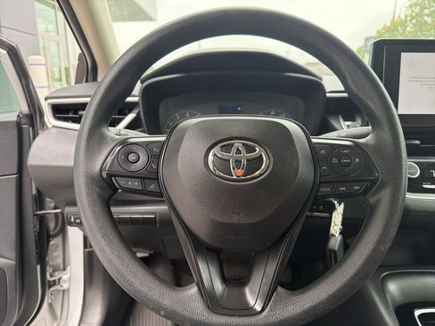 Used 2024 Toyota Corolla LE FWD image 49